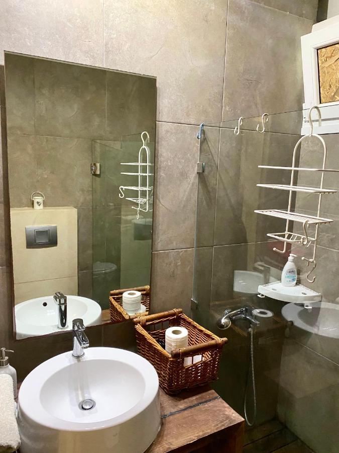 Melolia Estate Apartment Thebes ภายนอก รูปภาพ