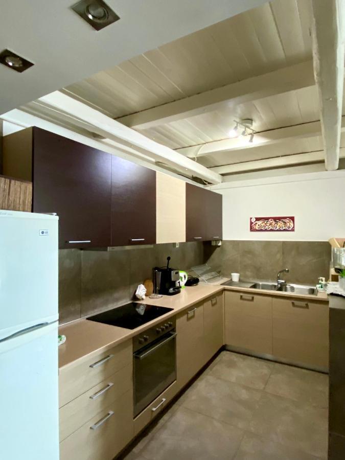 Melolia Estate Apartment Thebes ภายนอก รูปภาพ
